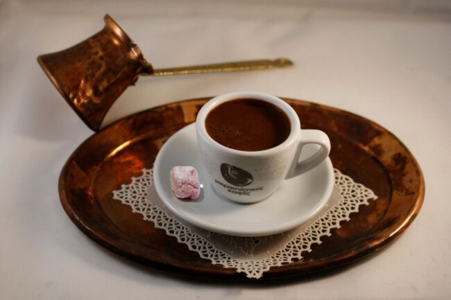 Μικρασιάτικος καφές από τις Φυλλοσοφίες - Η Καλύτερη μπουγάτσα της κρήτης - Ηράκλειο Κρήτης